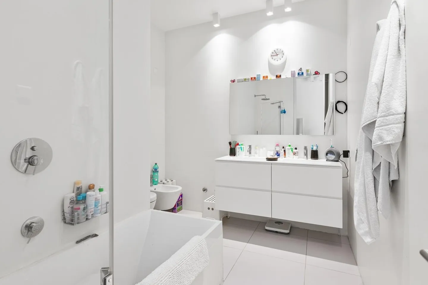 Exklusive Villa mit Seeblick in Canobbio - Foto 8 von 18
