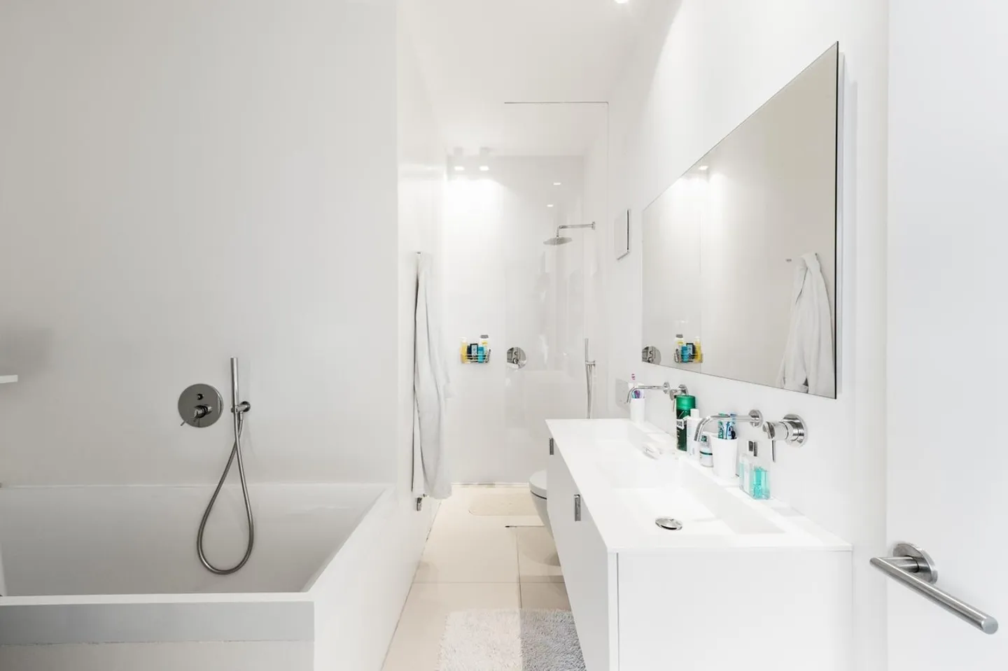 Exklusive Villa mit Seeblick in Canobbio - Foto 9 von 18