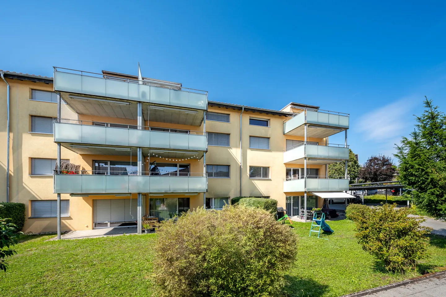 Situato in posizione tranquilla e ben attrezzato: Appartamento da sogno con balcone - Foto 1 di 13