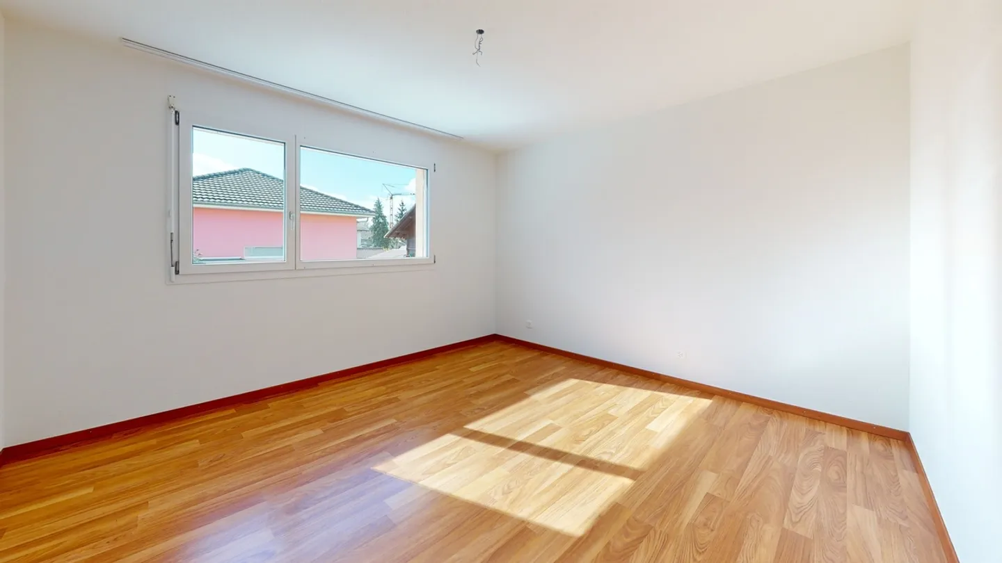 Situato in posizione tranquilla e ben attrezzato: Appartamento da sogno con balcone - Foto 9 di 13