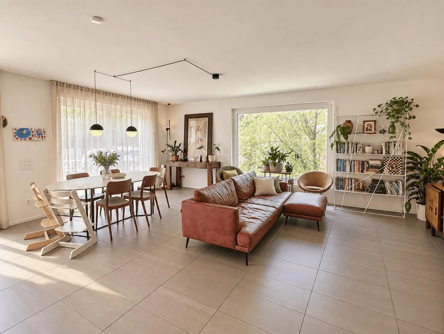 UNMISSABLE AND SPACIOUS 4.5 DUPLEX WITH 20 SQM TERRACE - Photo 2 of 12