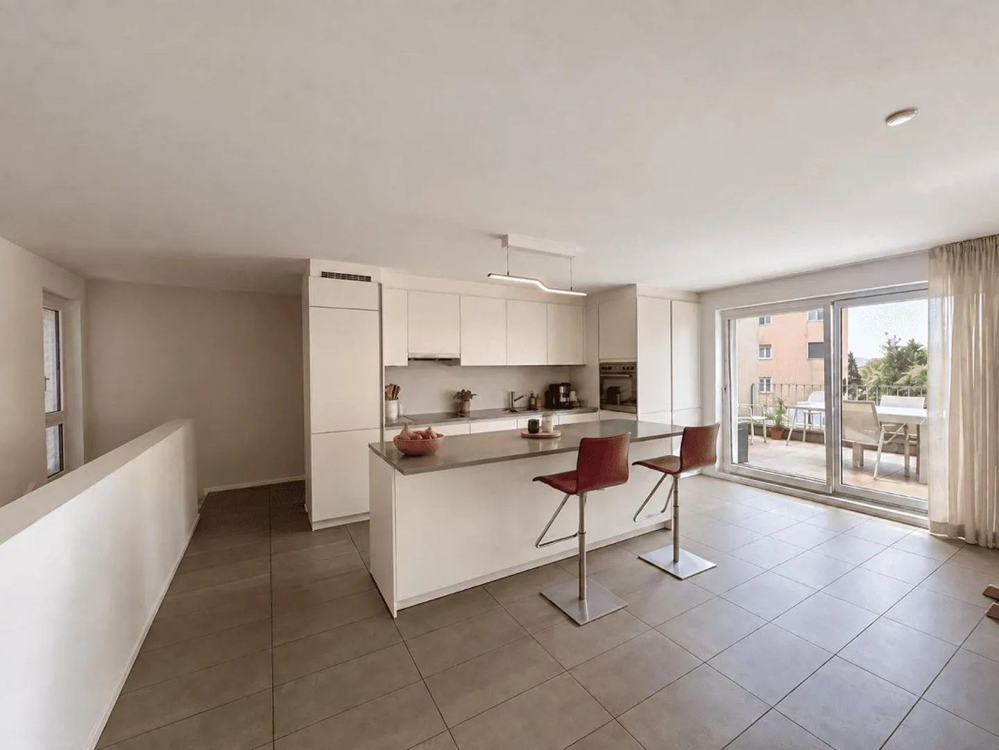 UNMISSABLE AND SPACIOUS 4.5 DUPLEX WITH 20 SQM TERRACE - Photo 4 of 12