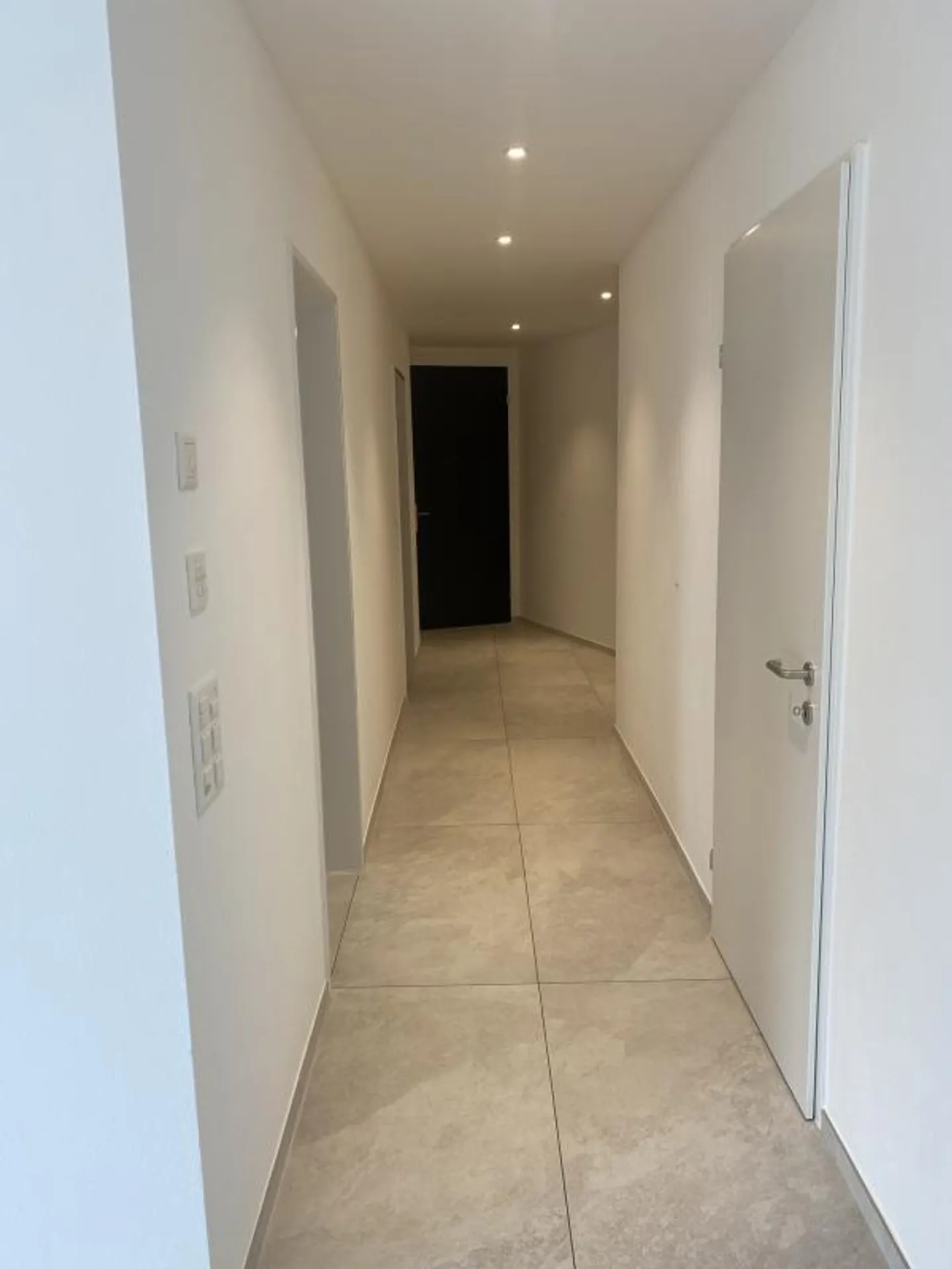 Exklusive - 2.5 Zimmer-Wohnung (2.OG) - Foto 9 von 13