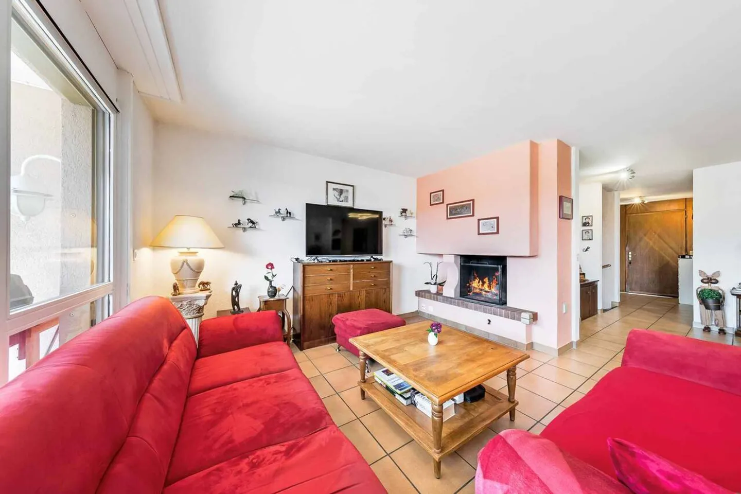 Maison mitoyenne de 160 m² dans un quartier résidentiel - Photo 1 sur 10