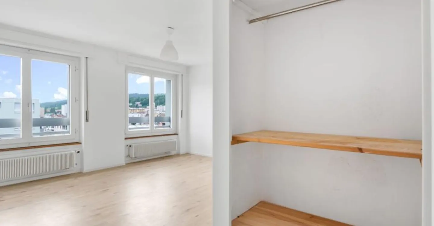 Nice two-room apartment in a quiet building - Photo 3 of 3