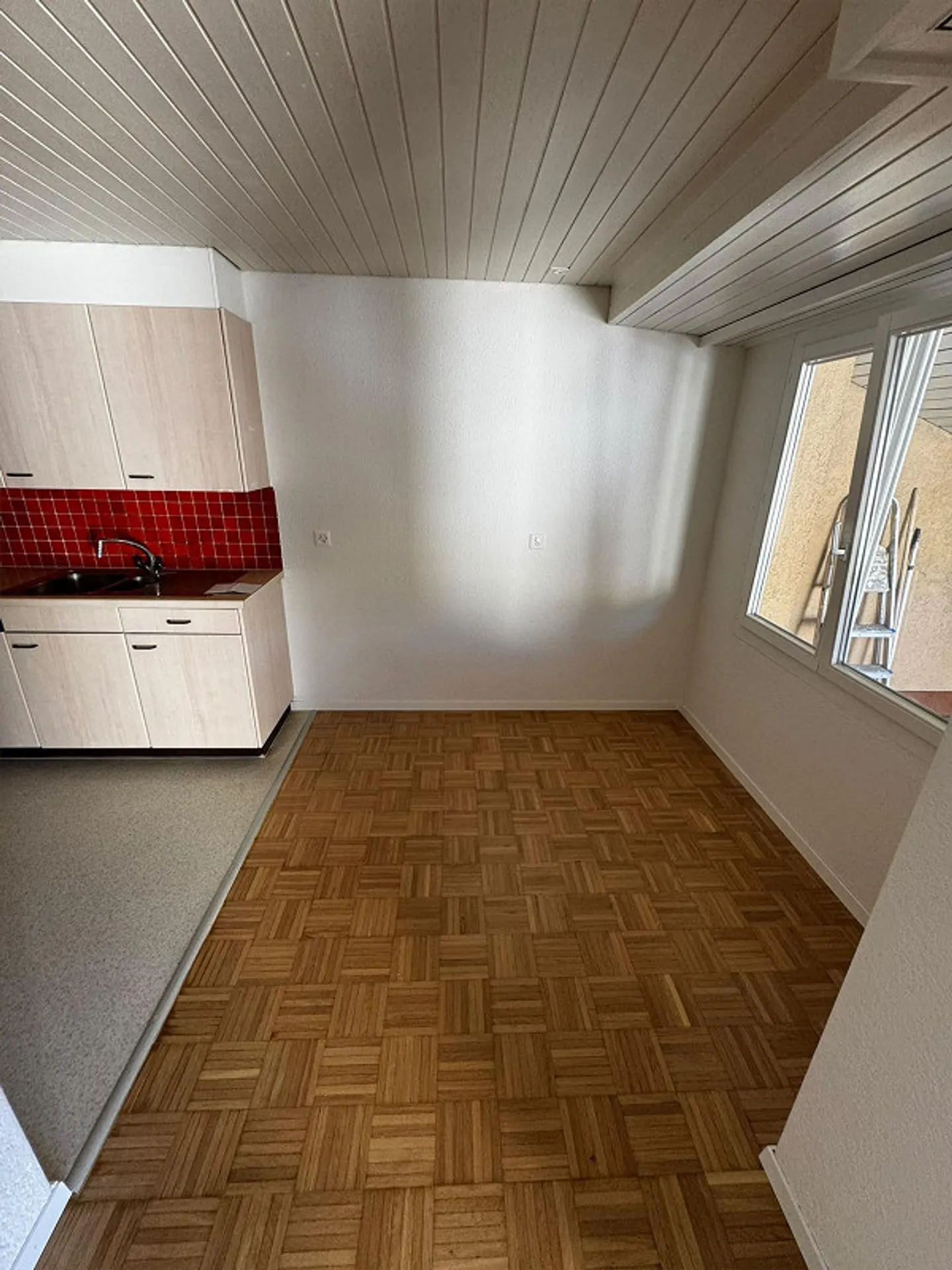 Geräumige Wohnung mit grossem Balkon - Foto 15 von 21