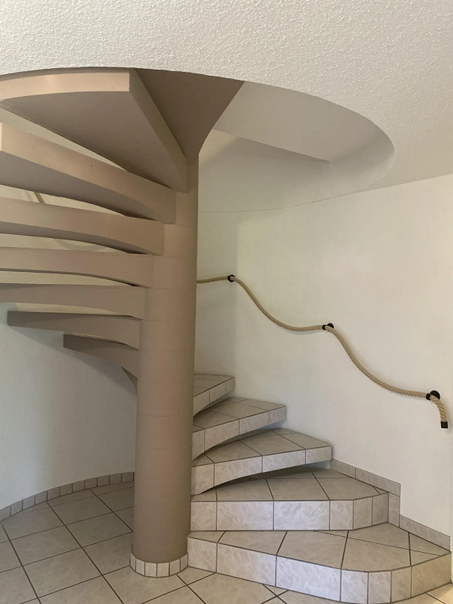 Einfamilienhaus zu vermieten in Oberkirch für CHF 2'850.00 / Monat - Foto 2 von 30