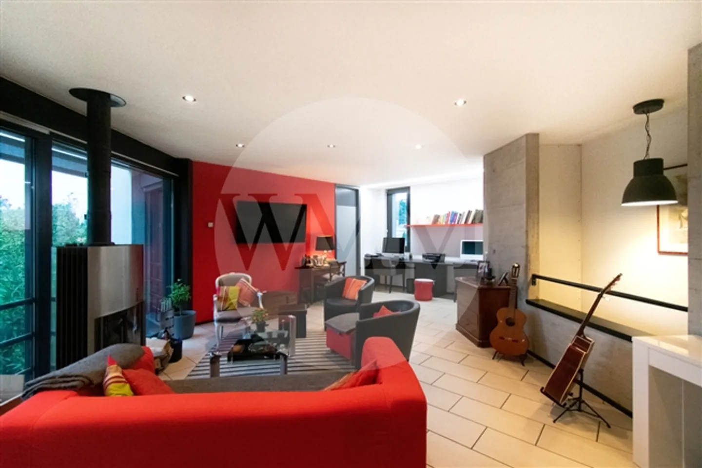 CASA MODERNA SU DUE PIANI CON GIARDINO E TERRAZZA - Foto 8 di 15