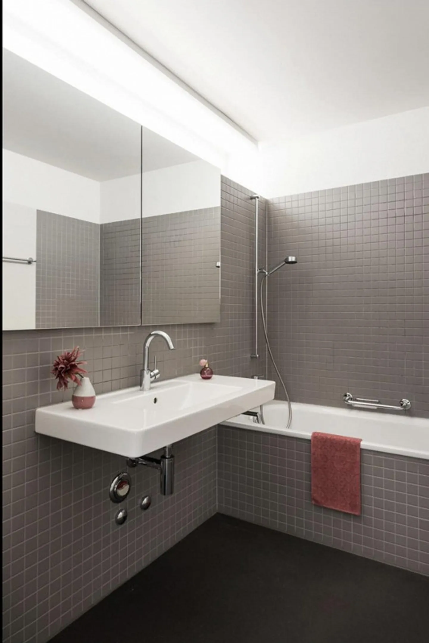 Apartment - Photo 5 of 6