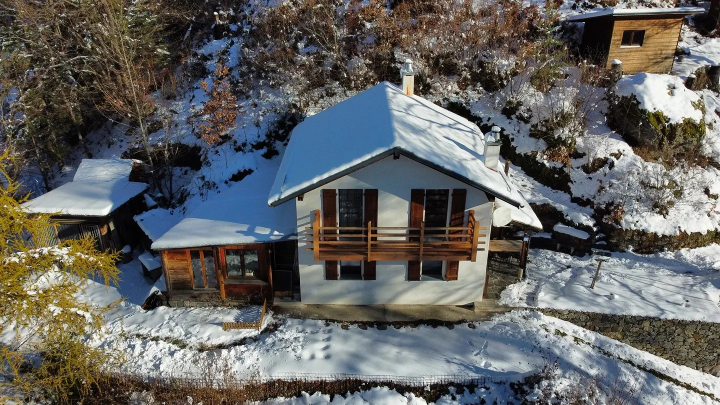 Panoramic view of Mont Blanc and Cime de l'Est - Photo 18 of 21