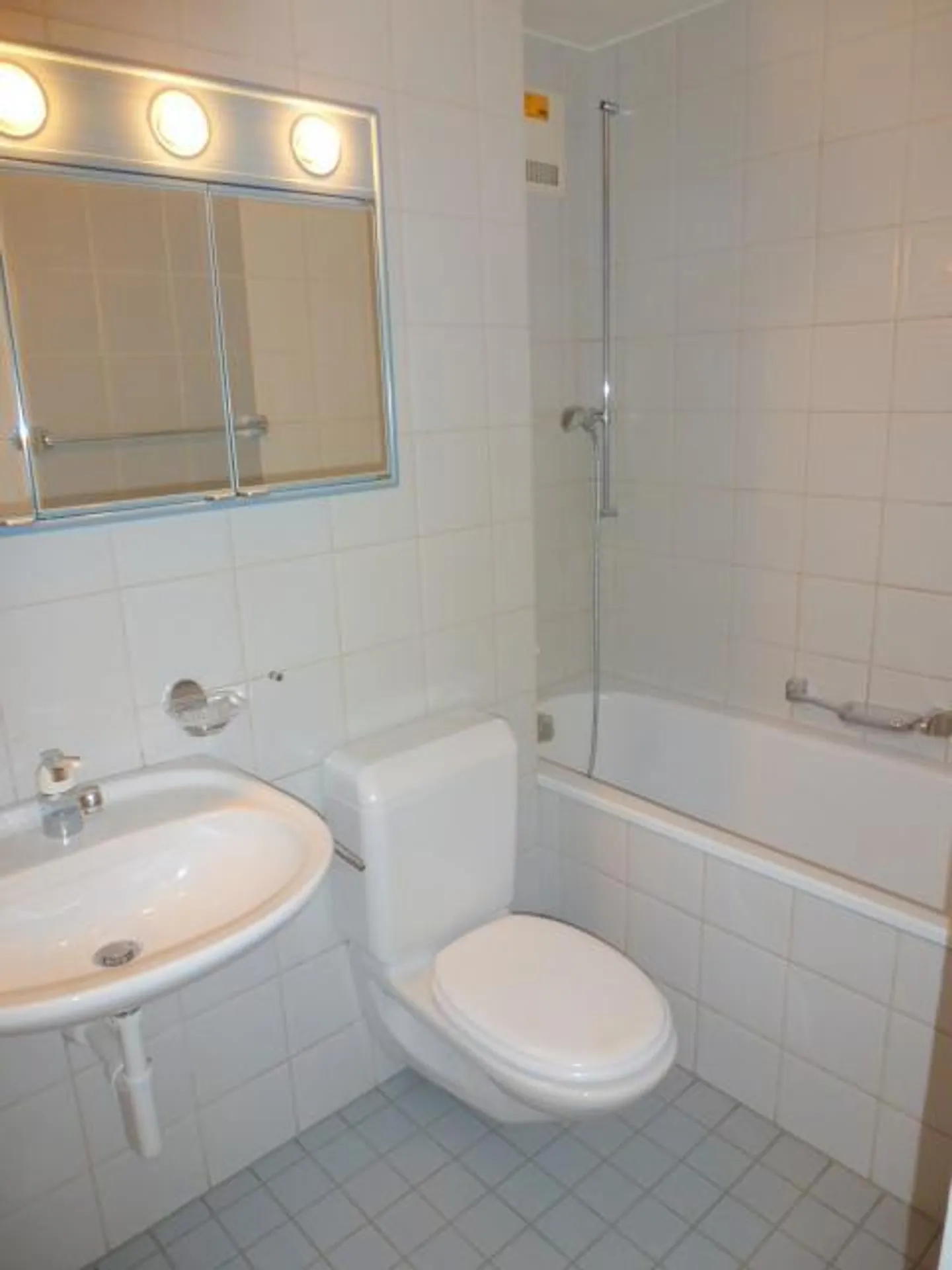 Familienwohnung mit Gartensitzplatz - Foto 7 von 10