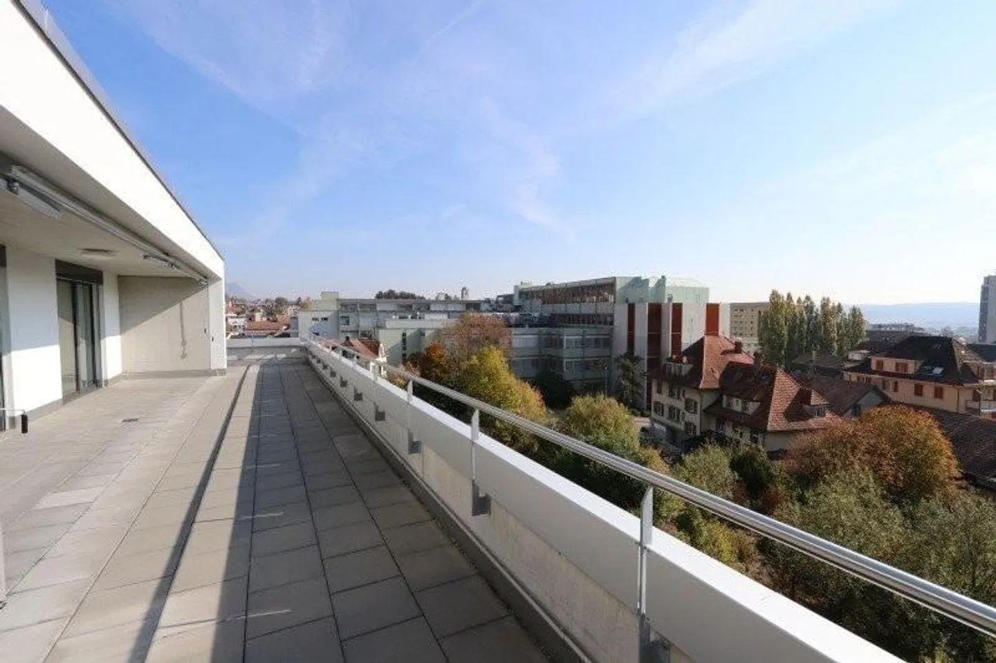 Appartamento in affitto - Foto 3 di 12