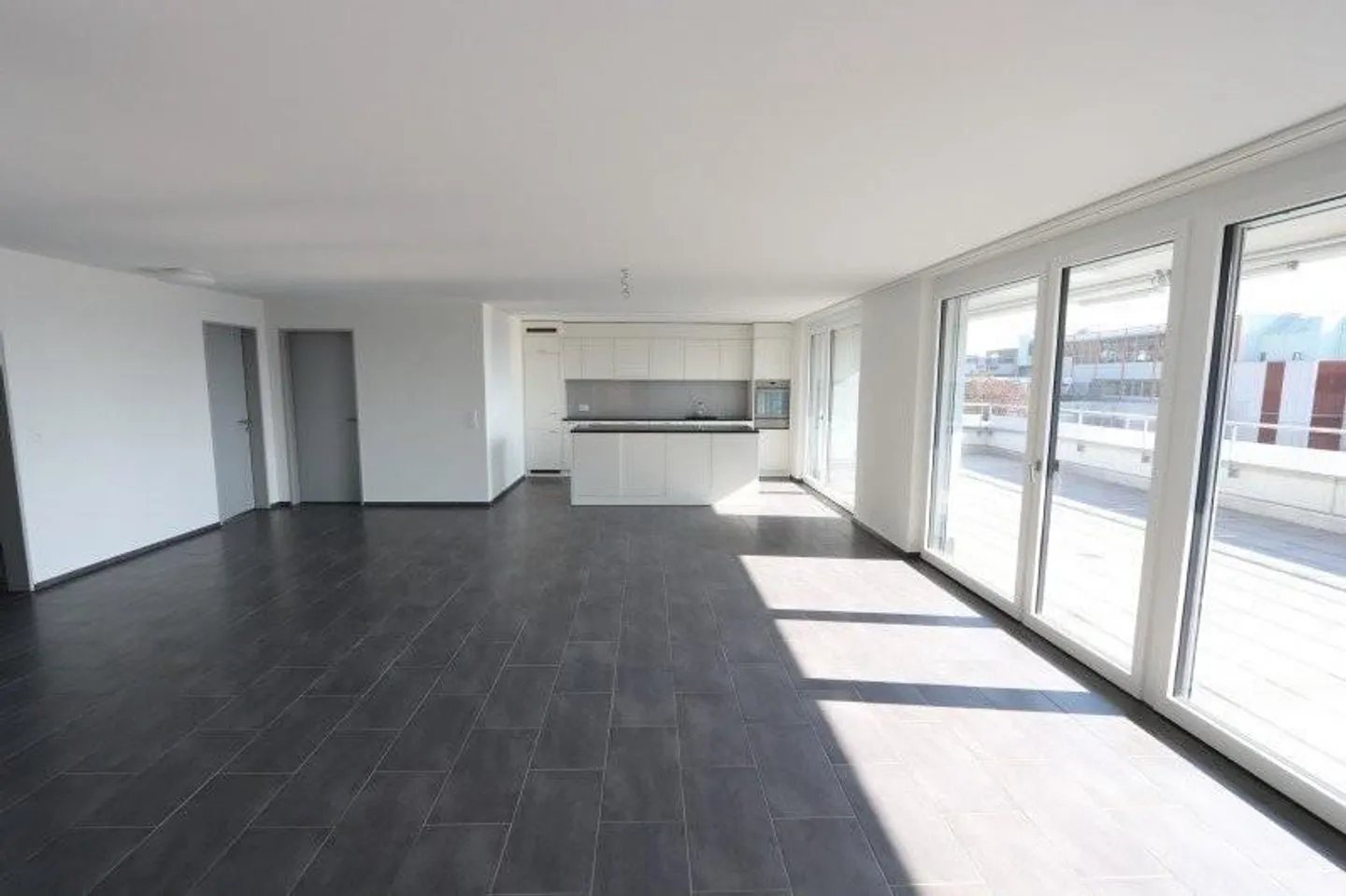 Appartamento in affitto - Foto 4 di 12