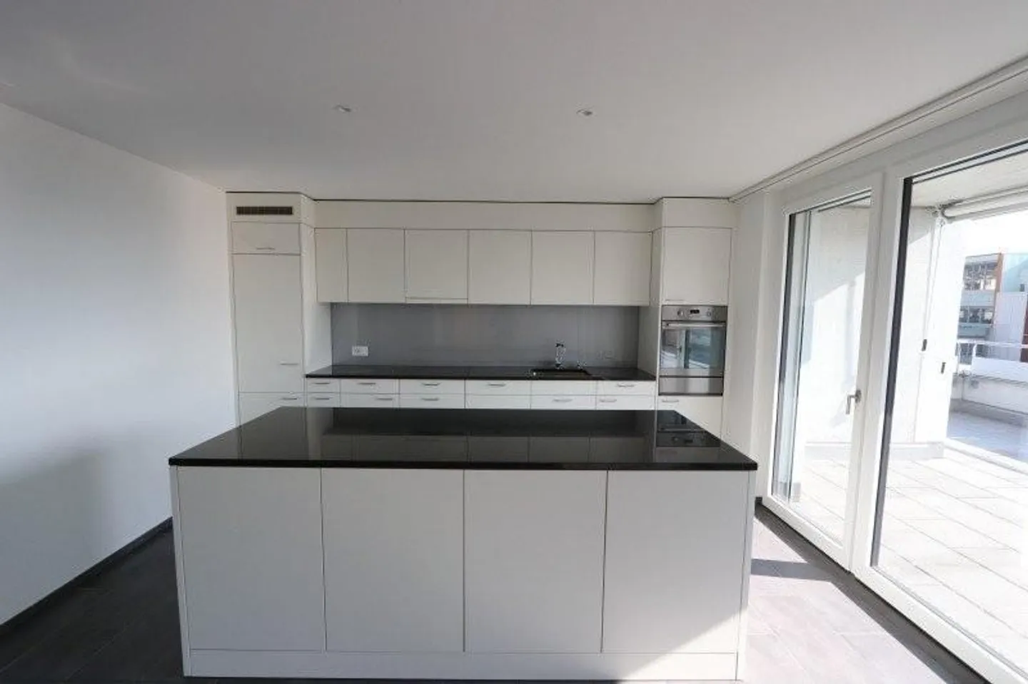 Appartamento in affitto - Foto 5 di 12