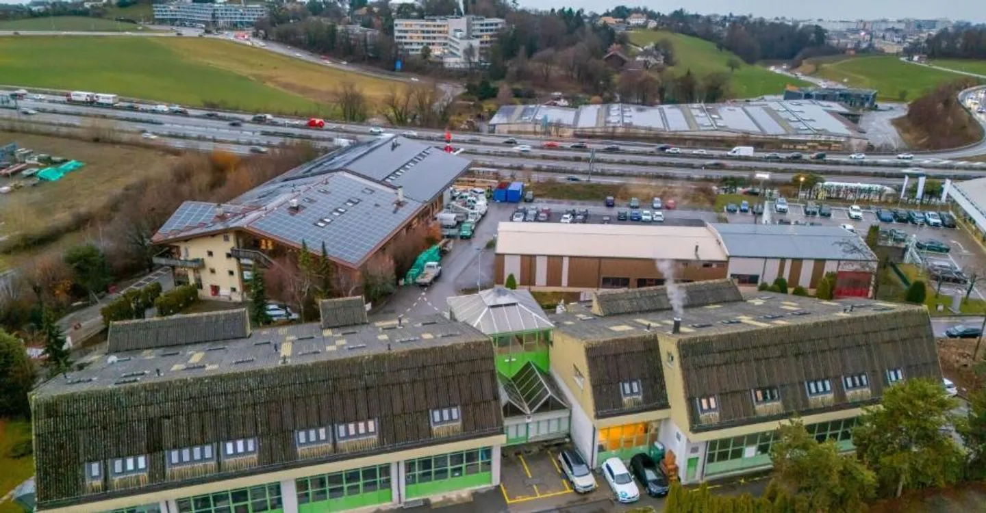 Spazio commerciale da 500m2 al piano terra - Foto 3 di 4
