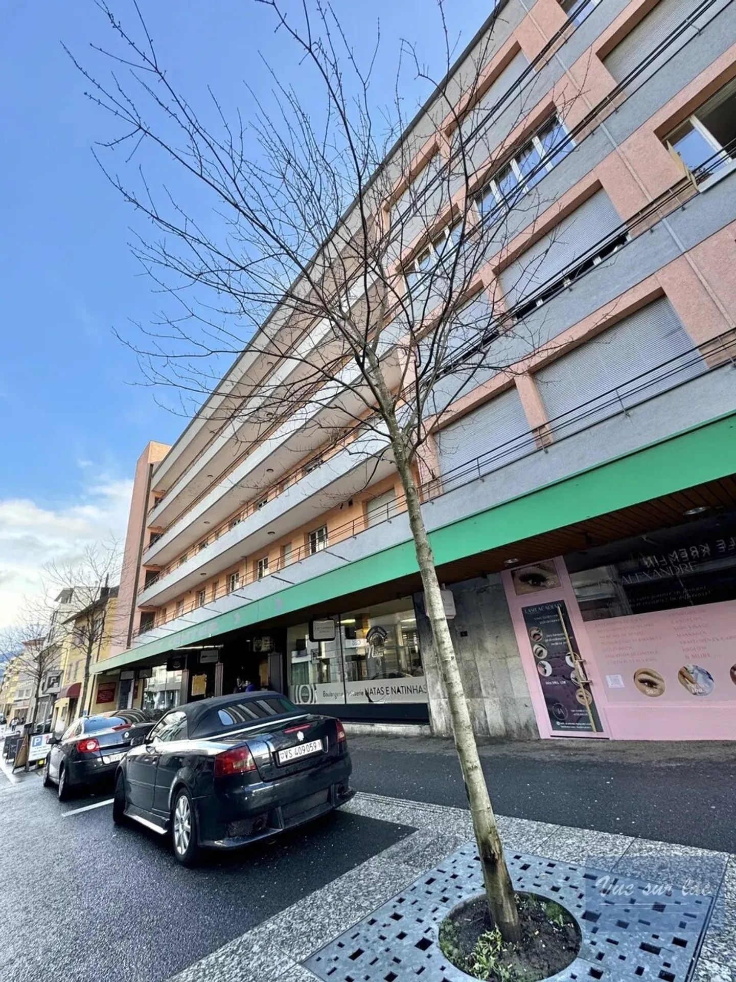 apartments on the 4th and last floor - Photo 1 of 12