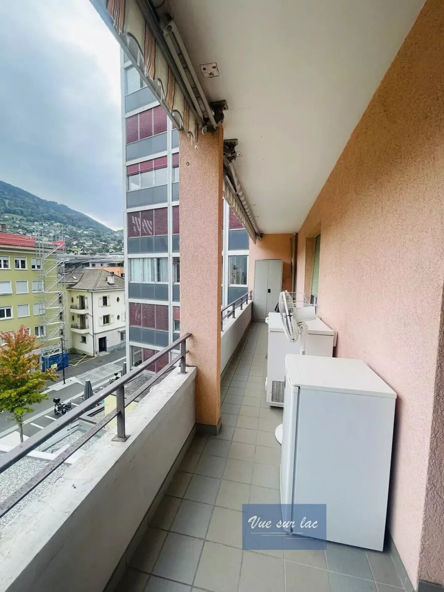 apartments on the 4th and last floor - Photo 8 of 12