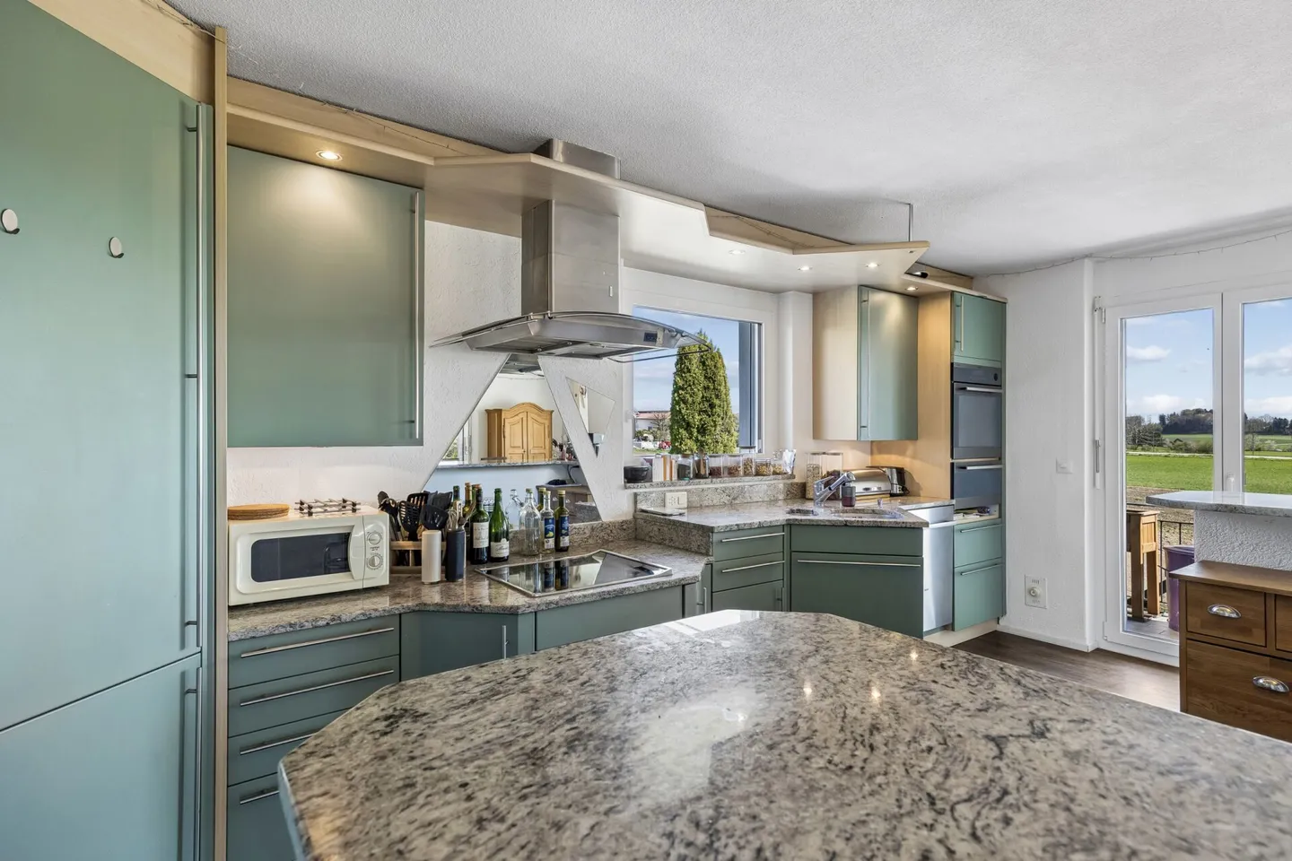 Freistehendes Einfamilienhaus mit Alpenblick - Foto 4 von 14