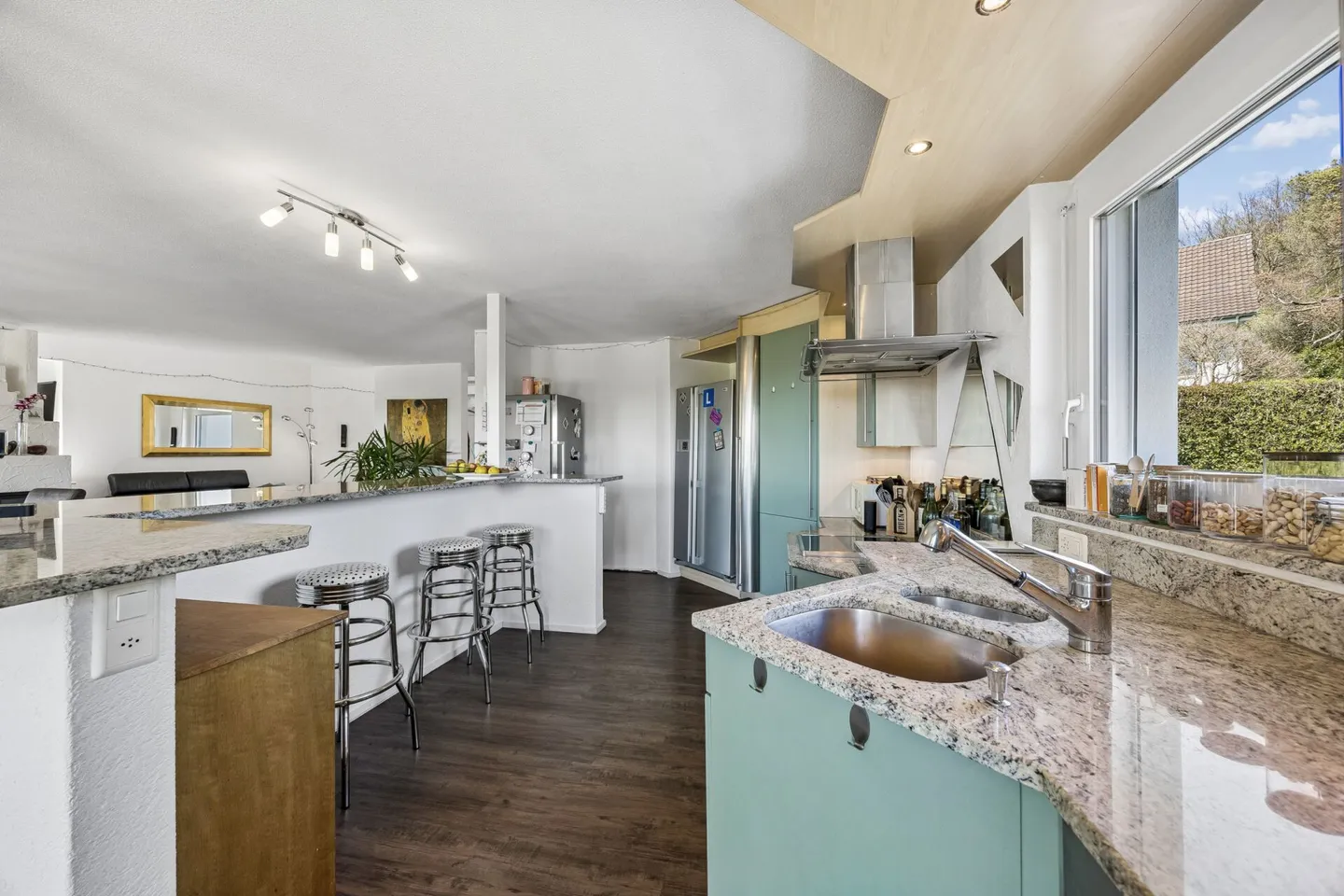 Freistehendes Einfamilienhaus mit Alpenblick - Foto 5 von 14