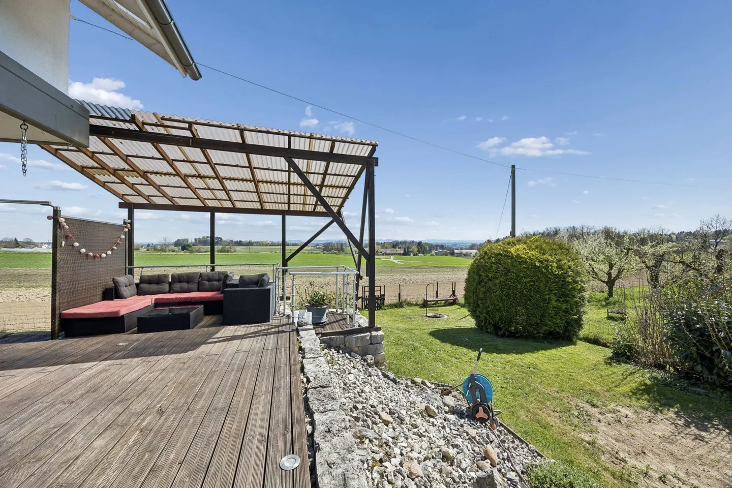 Freistehendes Einfamilienhaus mit Alpenblick - Foto 14 von 14