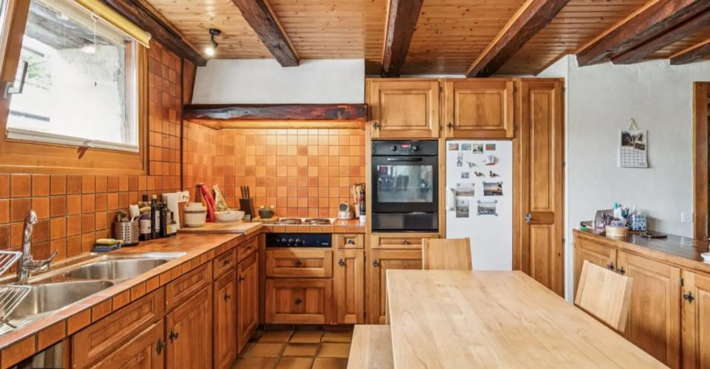 Maison de caractère avec une vue magnifique - Foto 7 di 12