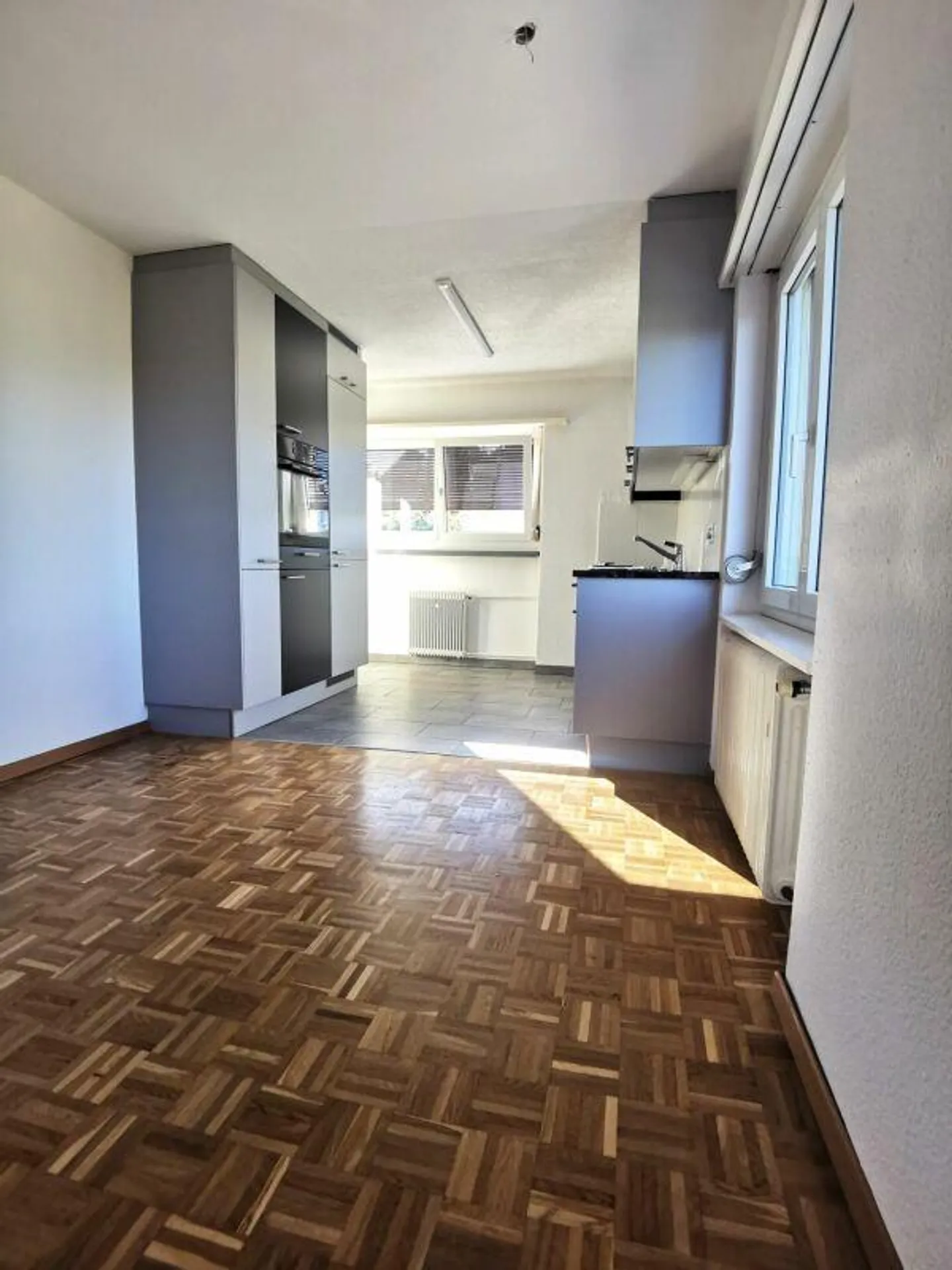 Welcome Home - Photo 3 of 6