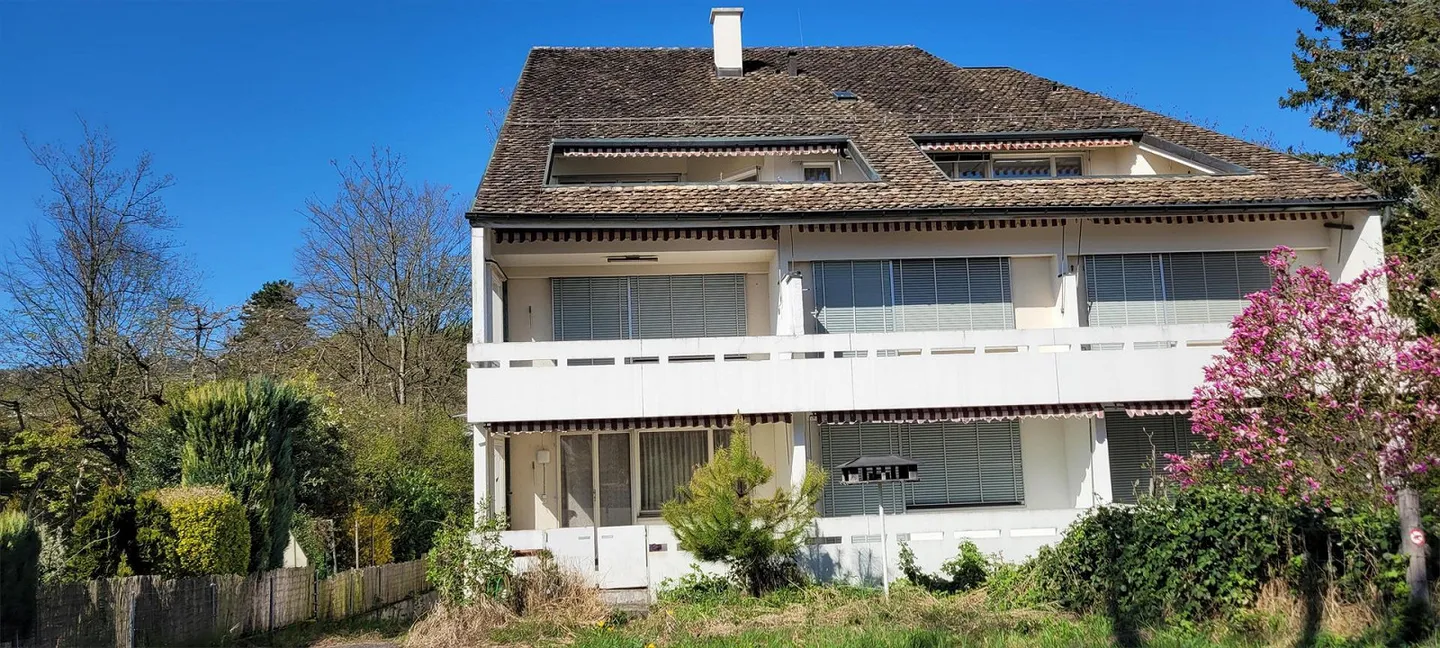 PROPRIETÀ INDIPENDENTE: VILLA O PROPRIETÀ A 3 GENERAZIONI VICINO AL BOSCO - Foto 2 di 23