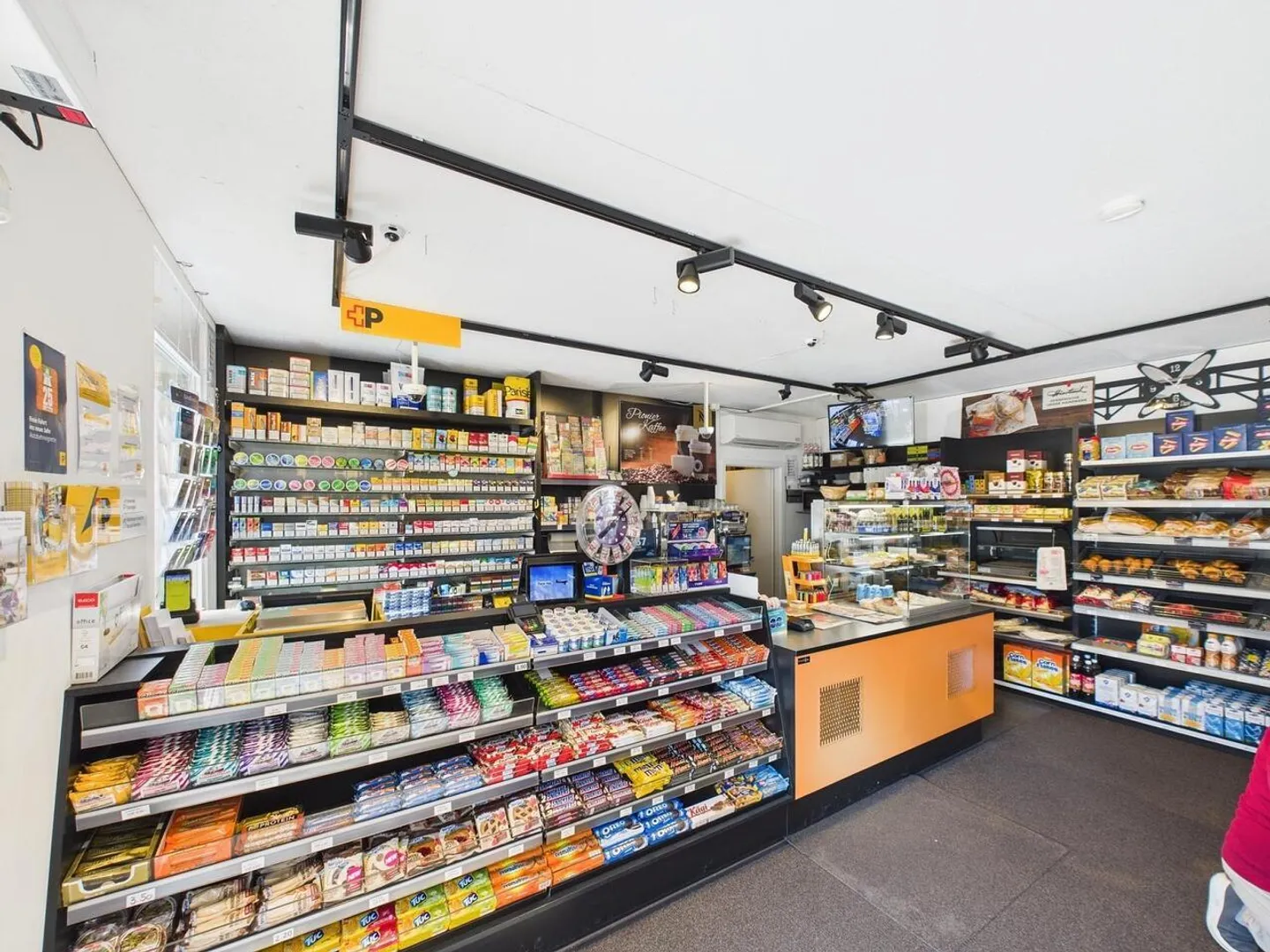 OPPORTUNITÉ TOP AVEC BEAUCOUP DE PASSAGE - Photo 3 sur 6