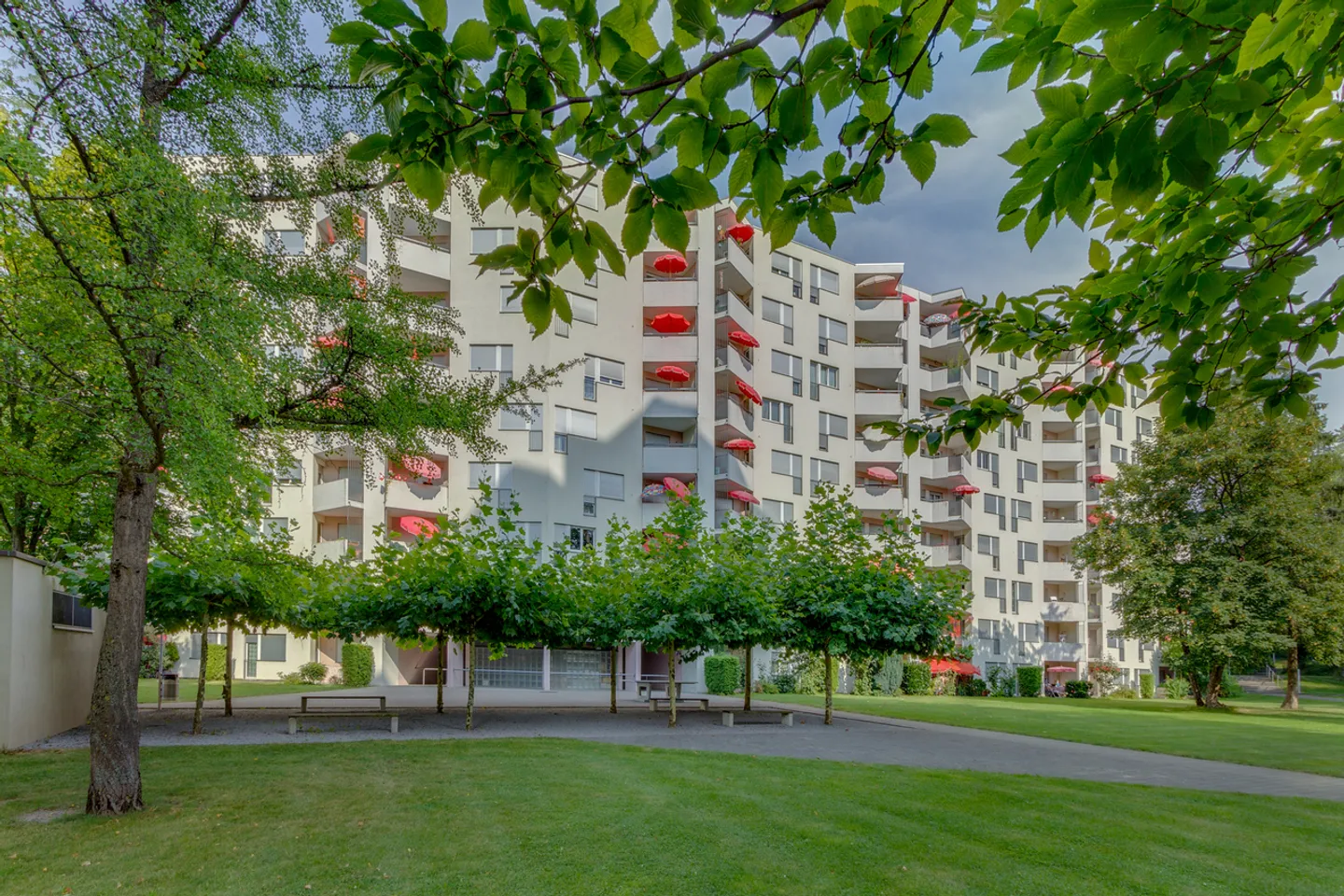 4.5-room apartment in Biel-Mett! - Photo 2 of 12