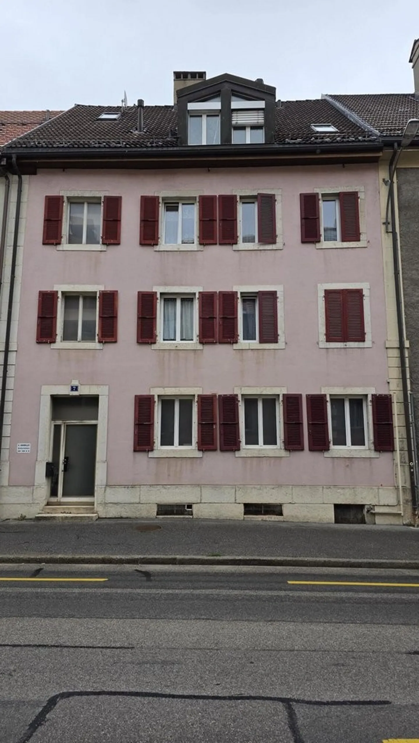 GRANDE DUPLEX A DUE PASSI DAL MERCATO - Foto 2 di 9