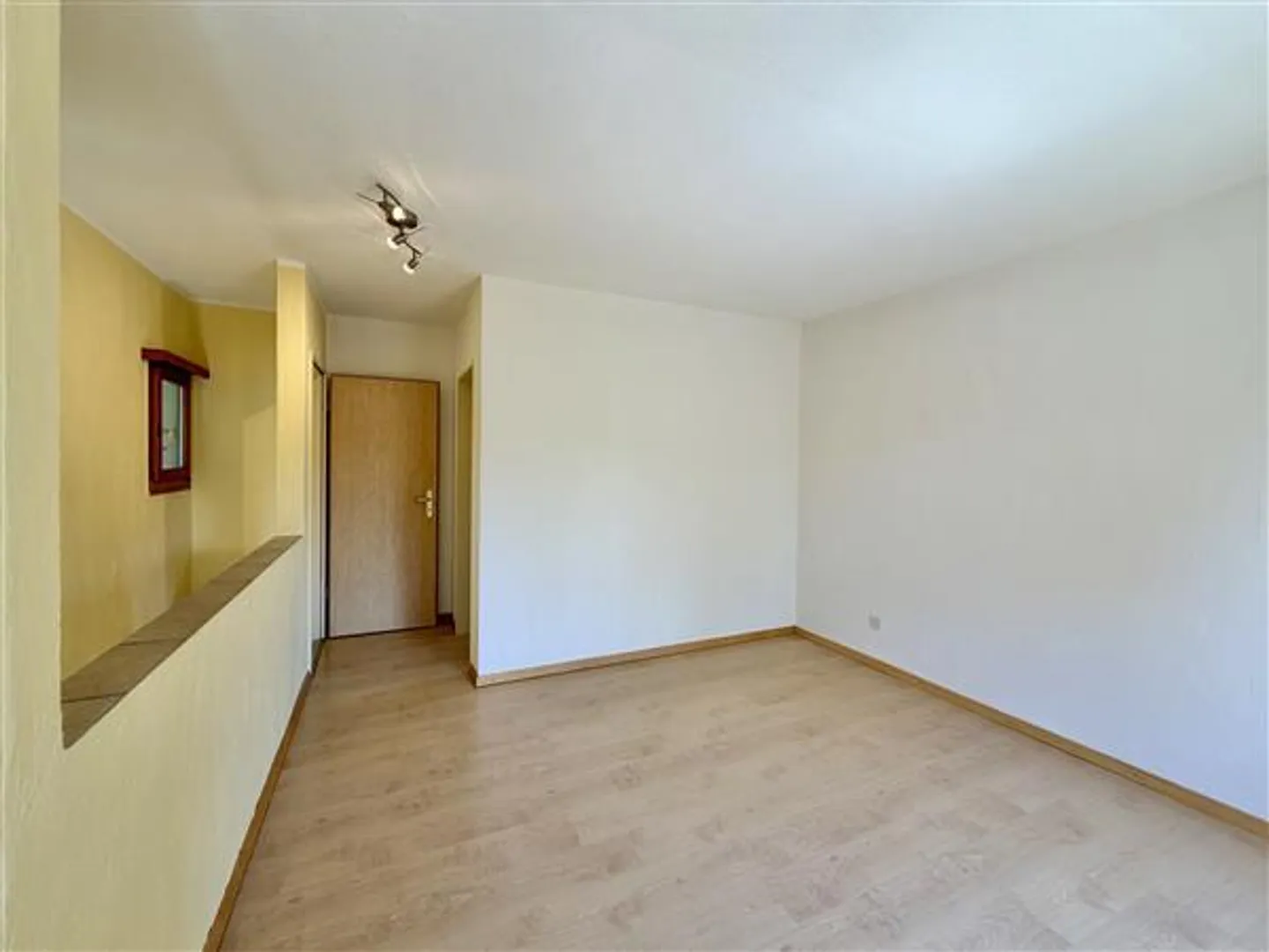 Arosio-Mugena: Einfamilienhaus 3.5 Zimmer - Foto 7 von 11