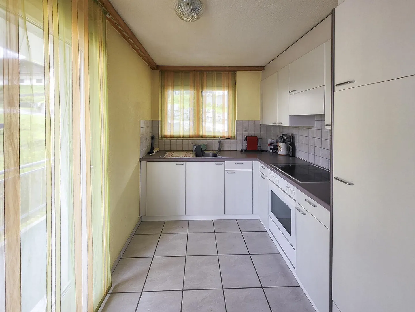 Appartement lumineux de 4½ pièces avec vue fantastique sur la montagne - Photo 5 sur 12