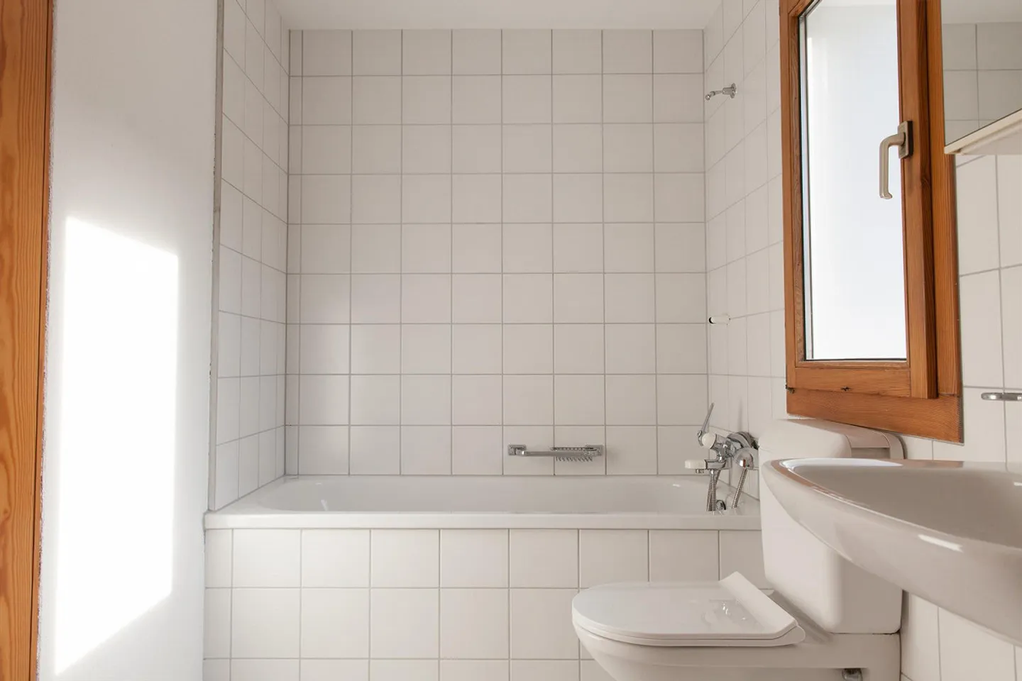 Reiheneinfamilienhaus im Stockwerkeigentum in Werdenberg, Grabs - Foto 8 von 15