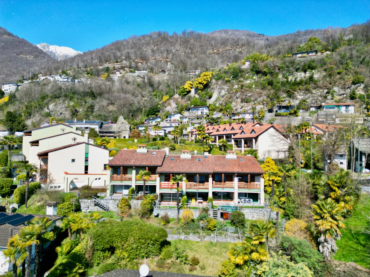 Charmantes Reihenmittelhaus mit Seesicht - Foto 2 von 19