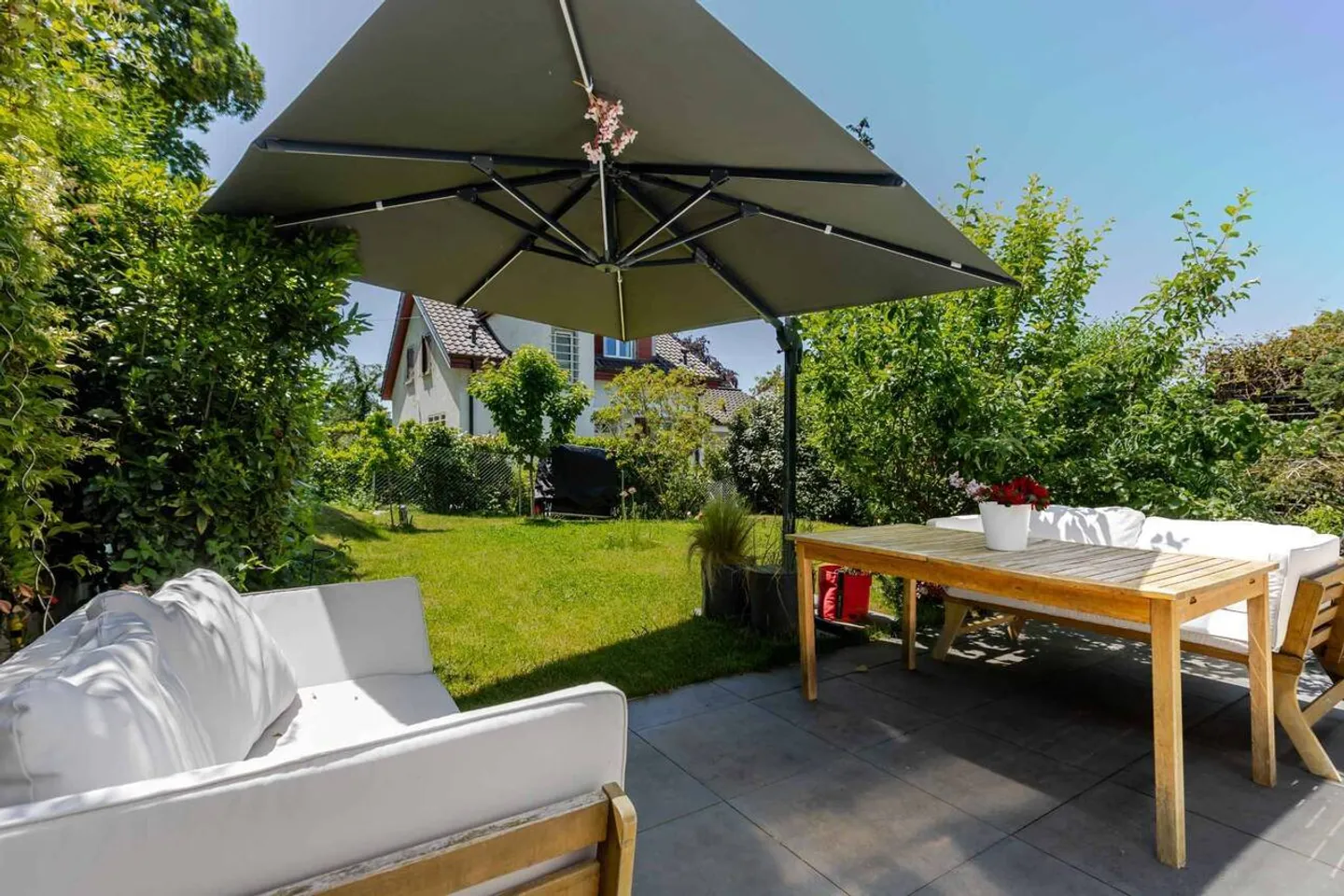 FURNISHED AND EQUIPPED VILLA - Photo 2 of 13