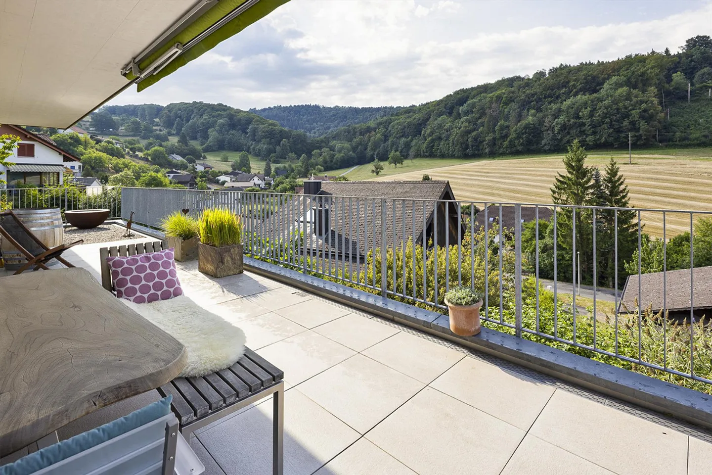 Sogno moderno con terrazza mozzafiato in posizione tranquilla - Foto 4 di 13