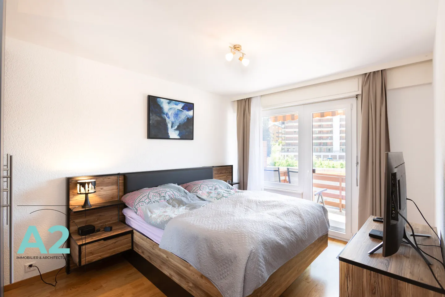 Lage Woche/Saison: 3,5 Zimmer komplett renoviert - Foto 7 von 11