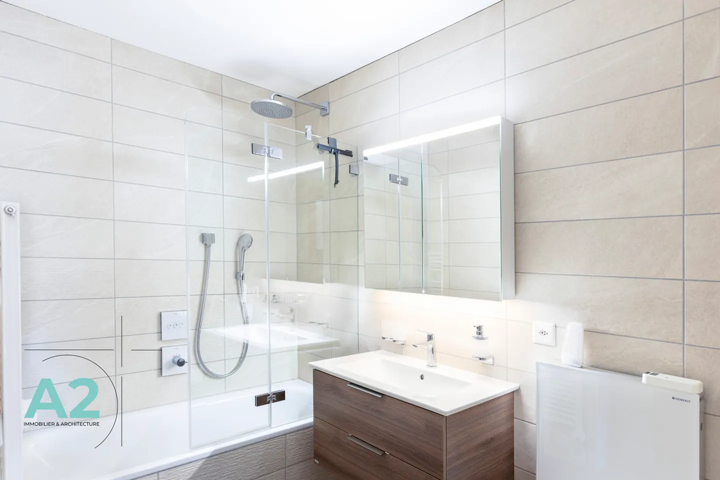 Lage Woche/Saison: 3,5 Zimmer komplett renoviert - Foto 10 von 11