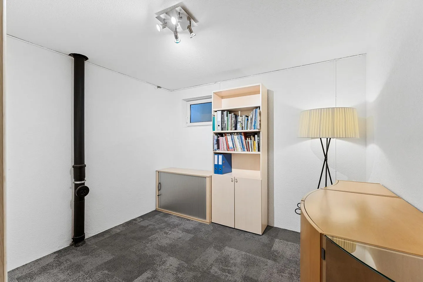 Maison familiale dans un emplacement ensoleillé et central - Photo 13 sur 14