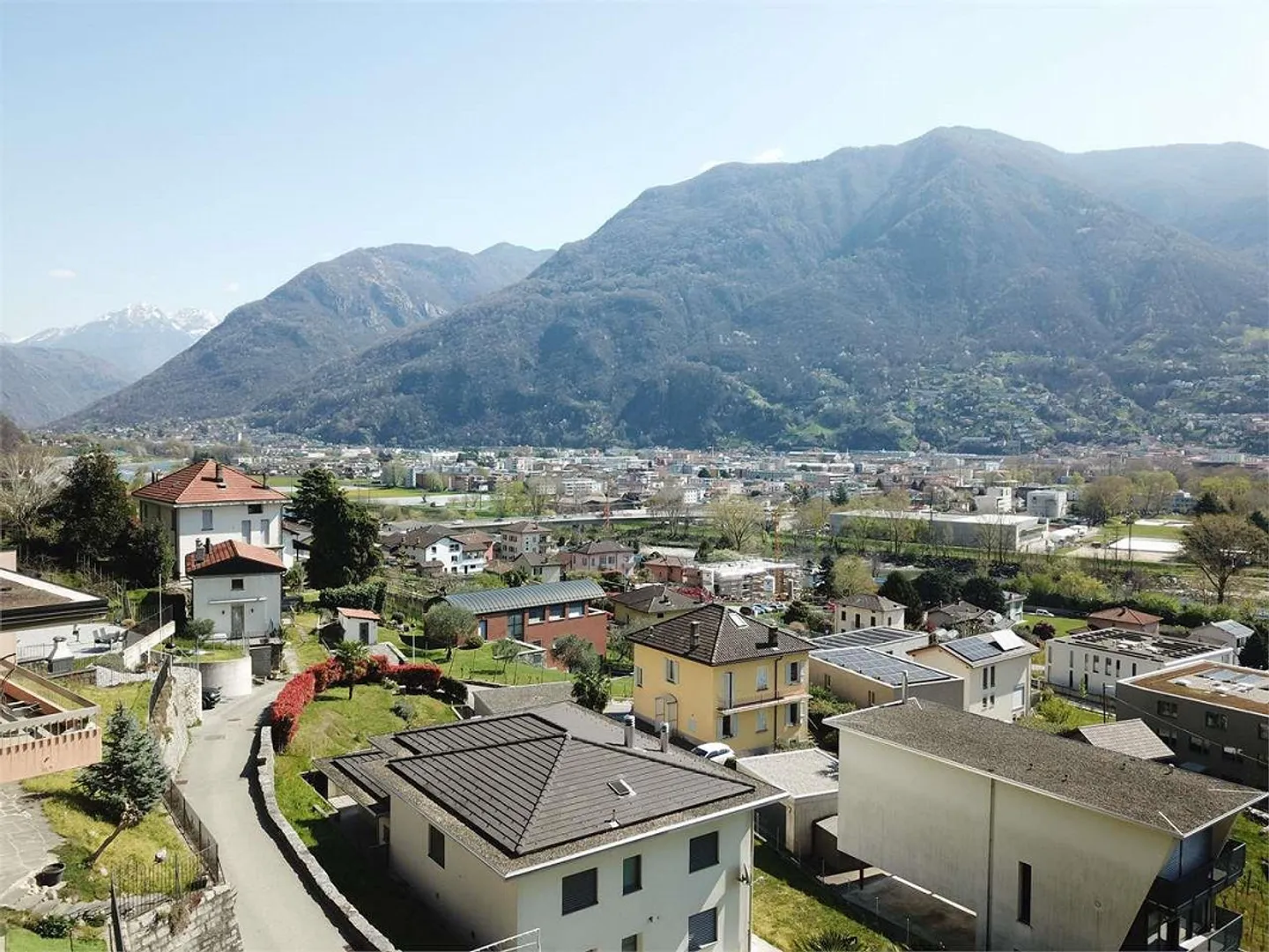 Villa in posizione privilegiata con vista castelli - Foto 5 di 7
