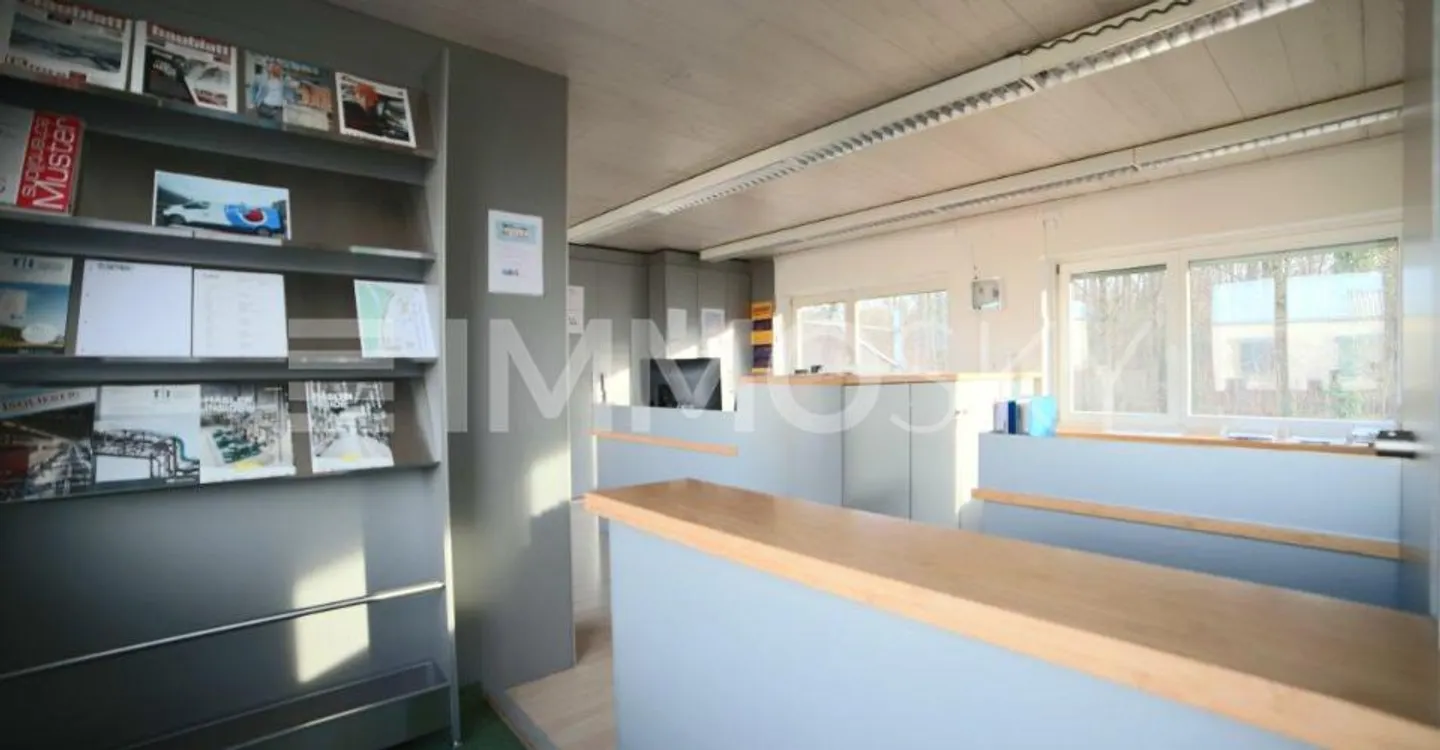 Spazio commerciale multifunzionale per ogni visione aziendale - Foto 1 di 5