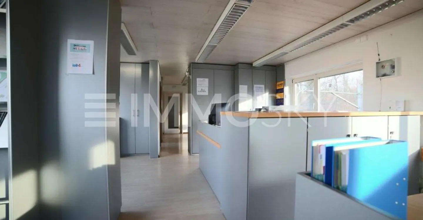 Spazio commerciale multifunzionale per ogni visione aziendale - Foto 5 di 5