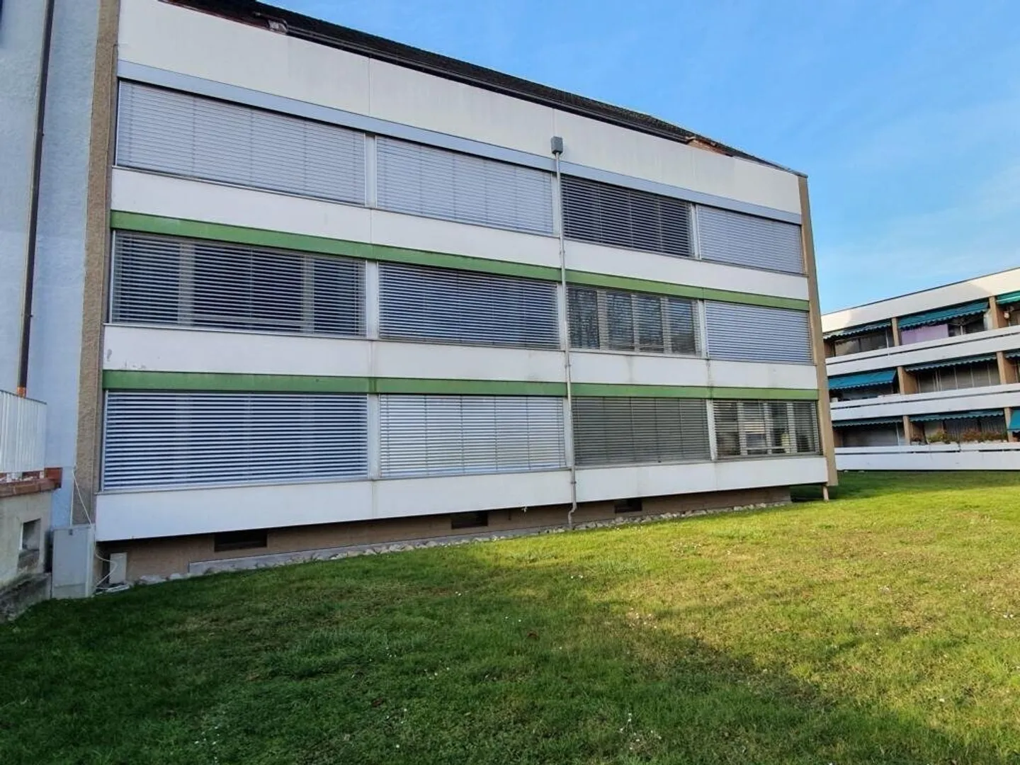 STUDIO TEMPORAIRE PROCHE DE LA GARE - Photo 3 sur 7