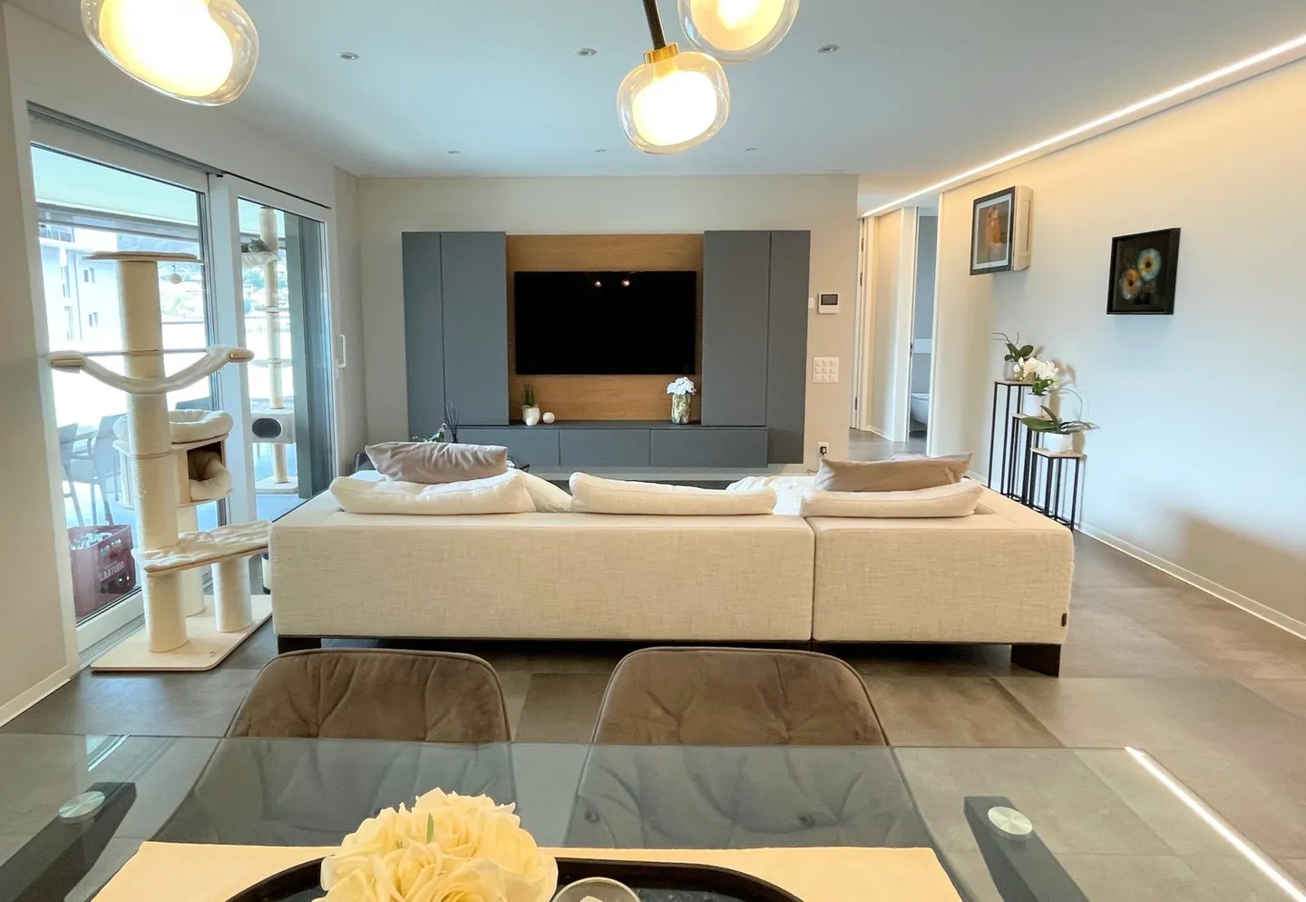 Apartment with large covered terrace in a convenient and quiet area - Photo 8 of 19