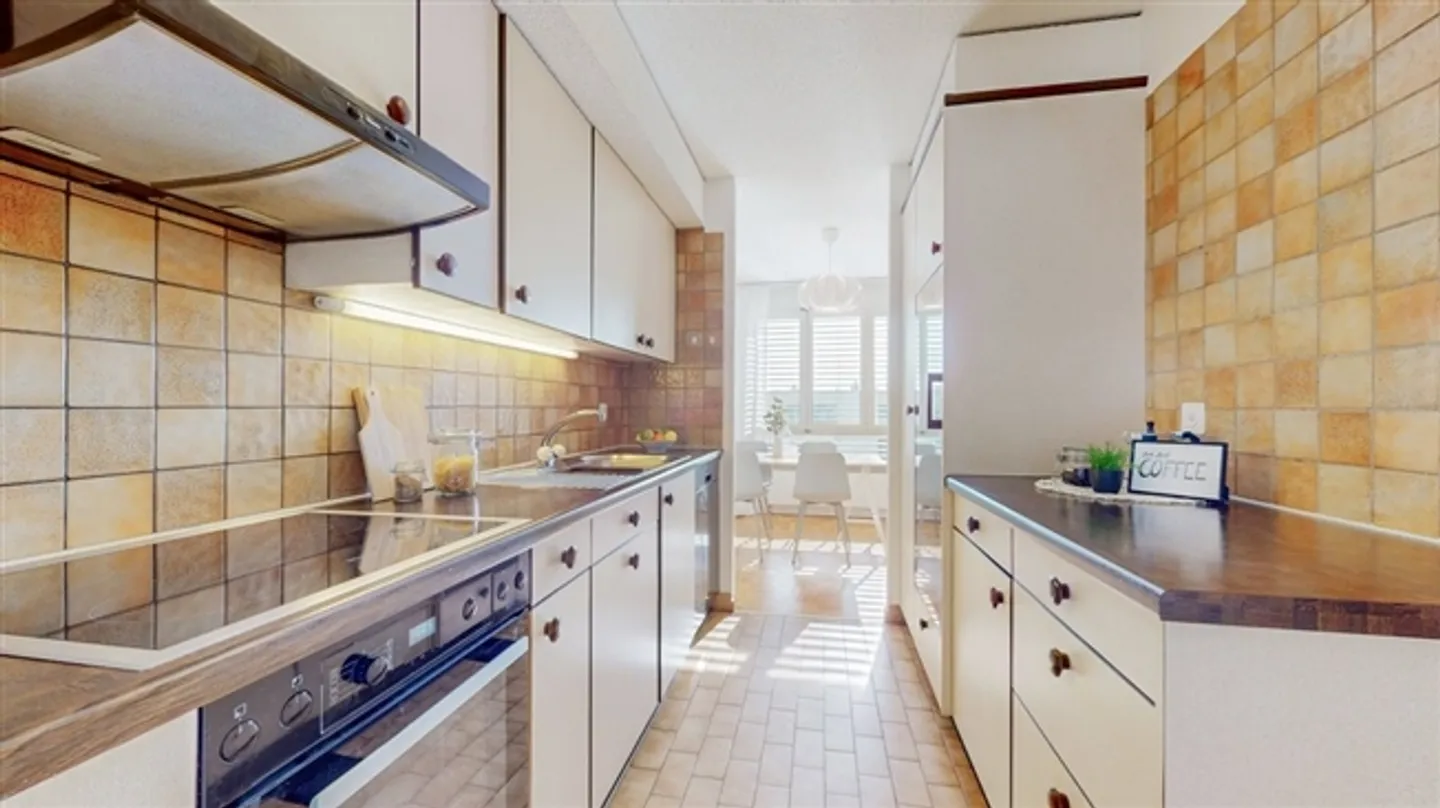 5.5-room apartment with fireplace for your family - Photo 7 of 8