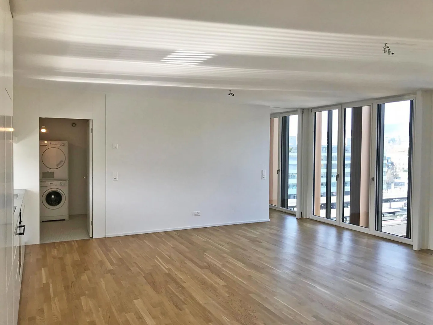 Appartement Attique Moderne avec Vue - Photo 3 sur 13