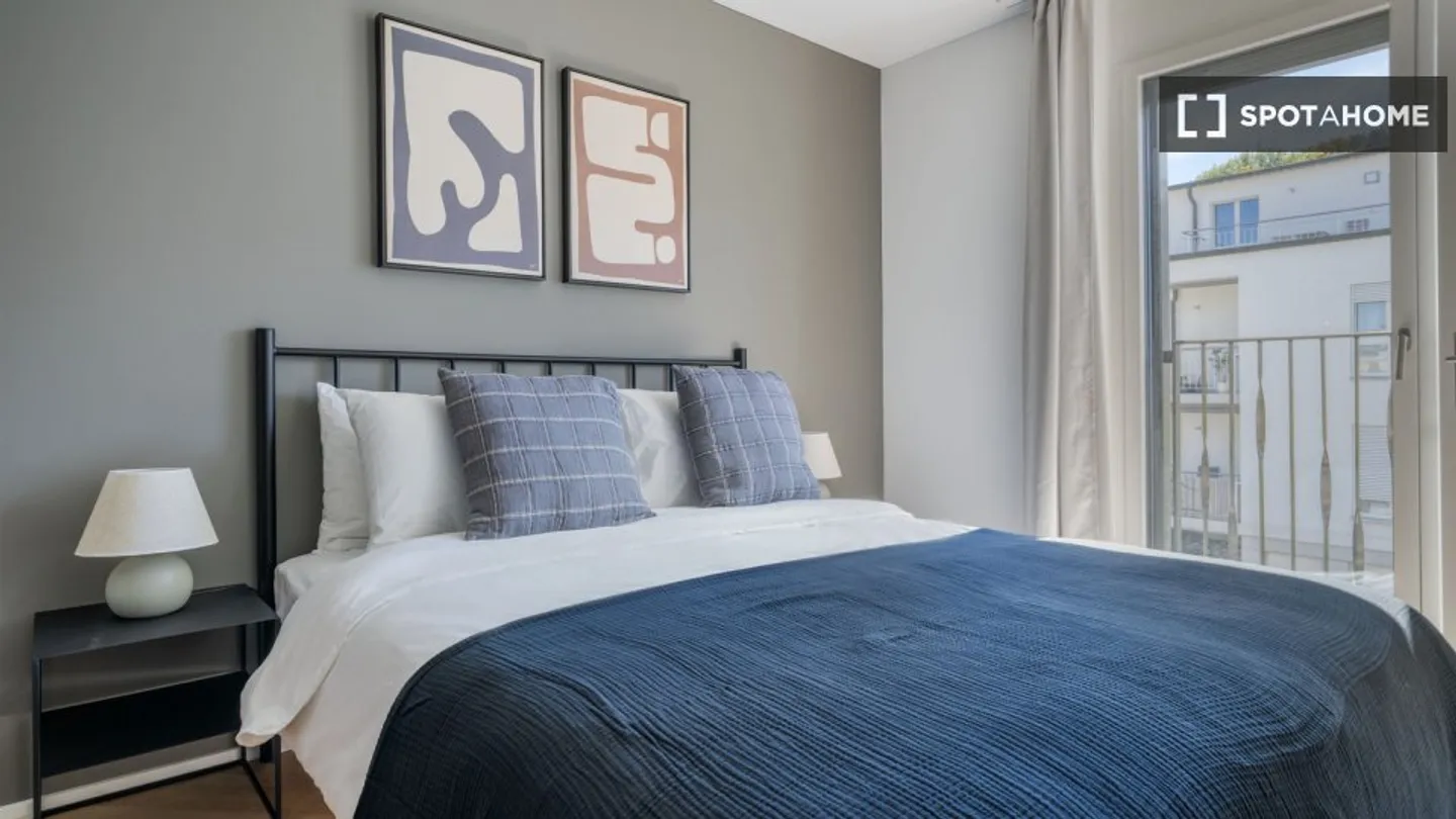 Discover, visit, and rent your new home online with full confidence. - Photo 12 of 16