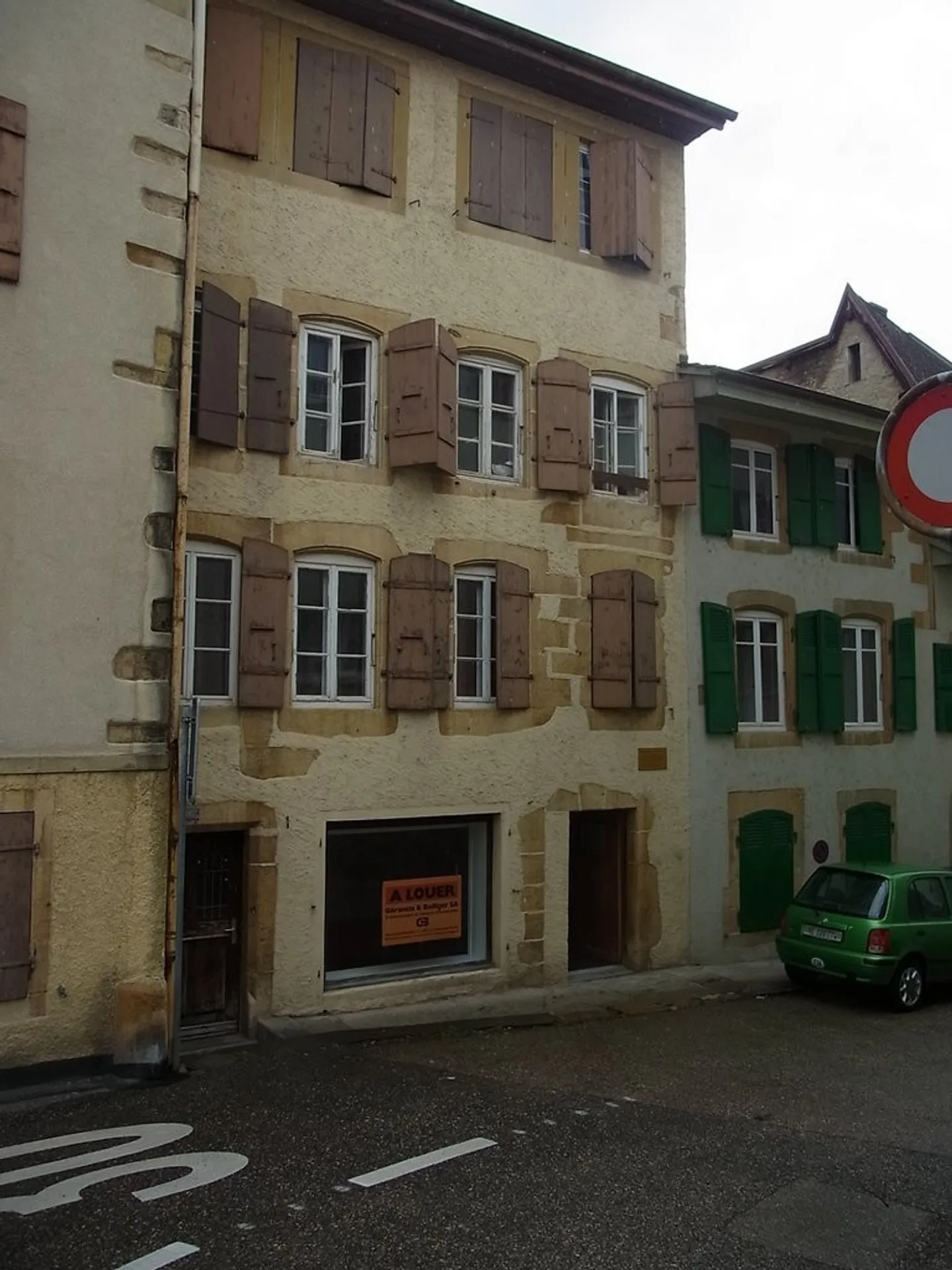 4-room apartment - Photo 8 of 8