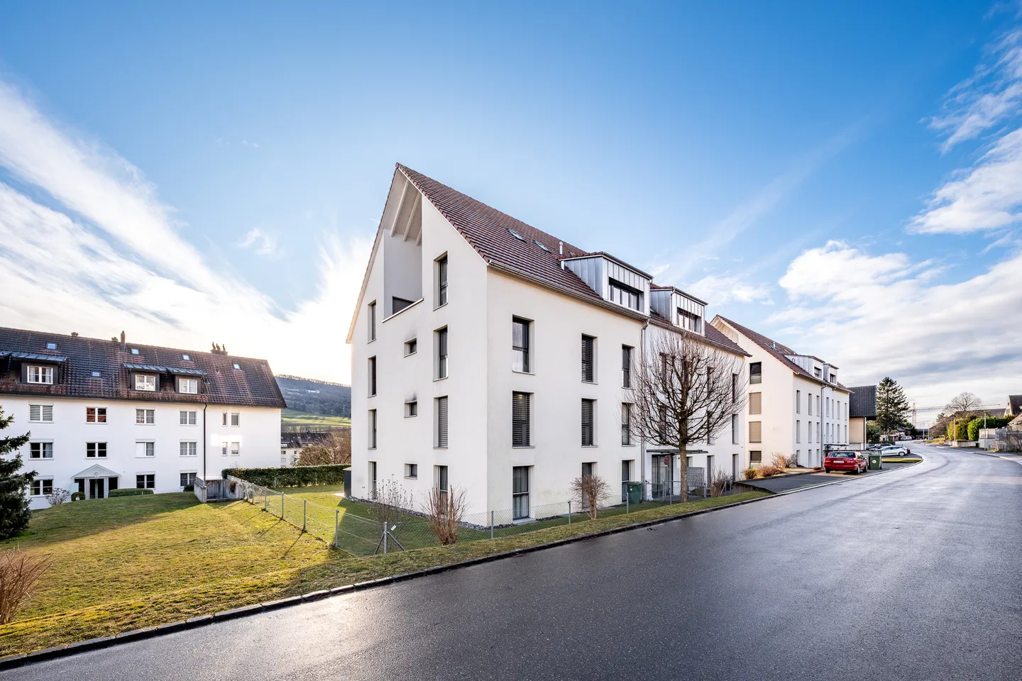 Appartement de jardin moderne 4.5 pièces avec véranda et espace jardin - Photo 2 sur 8