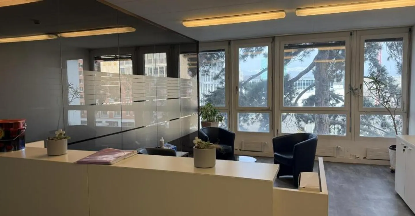 Commercial Space in PAV Area - Photo 1 of 4